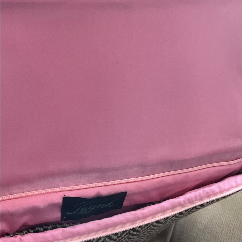 SWANK Chevron Clutch with Black and Brown Design - Picture 7 of 8